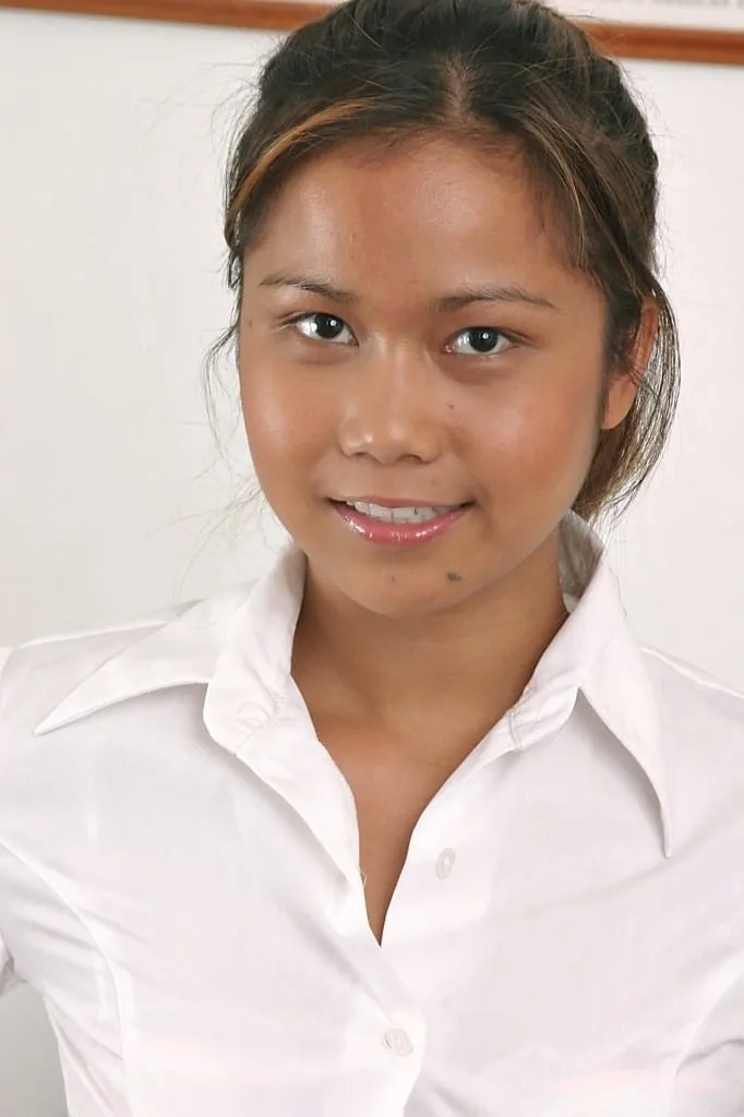 Cover image: Khám Phá Bí Mật BDSM Của Anh — Tiêu điểm hôm nay